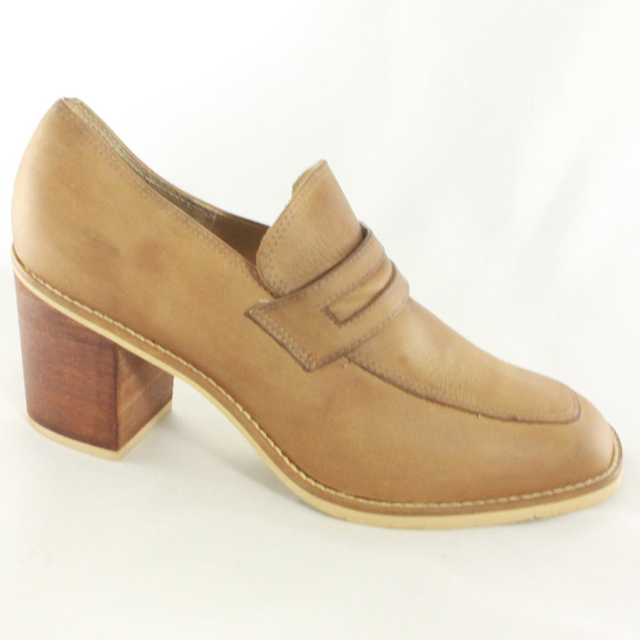 Steve Madden Shoes - Like New STEVE MADDEN Leather Loafer Style Booties